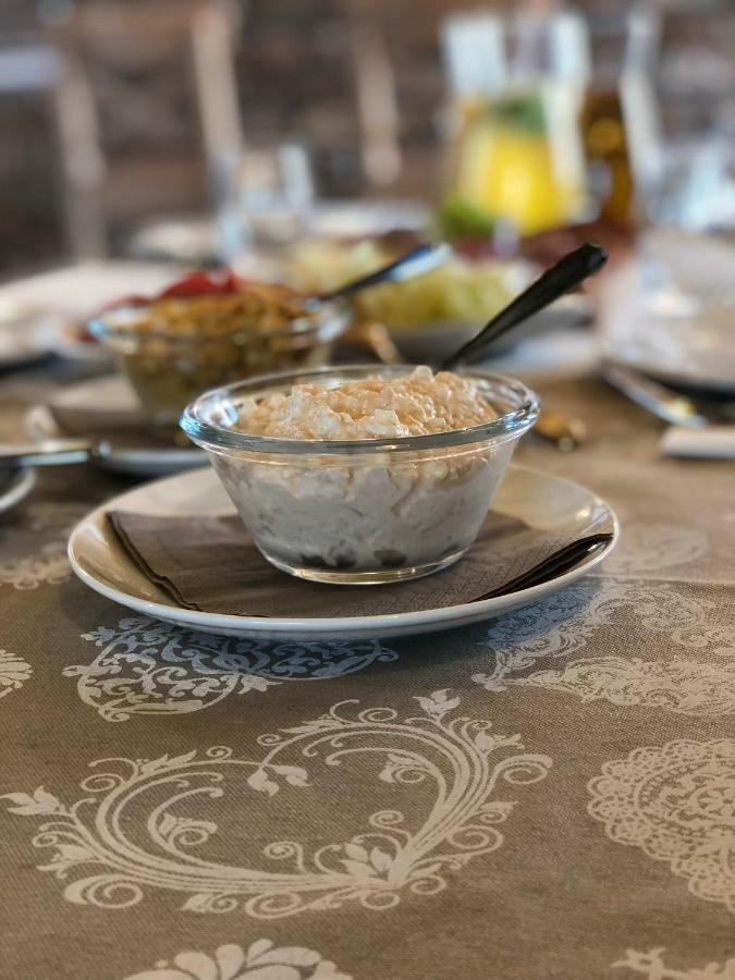 Vaj Bisztro Es Vendeghaz Daire Palkonya Dış mekan fotoğraf